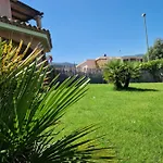 Villa Isabel 2 *